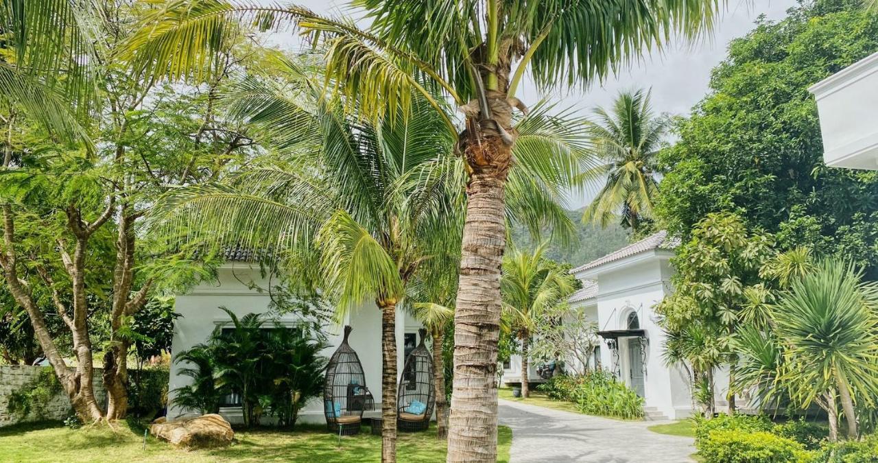 Seaside Boutique Resort Quy Nhon Exterior photo